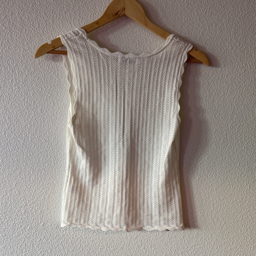 Ivory Textured Tank Top - Picture 2 of 3